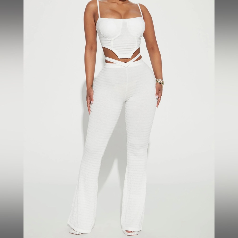 Happier than ever pant set